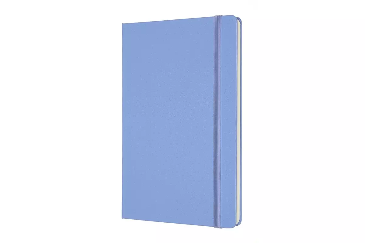 Een Moleskine Plain Hard Cover Notebook Large Hydrangea Blue koop je bij Moleskine.nl